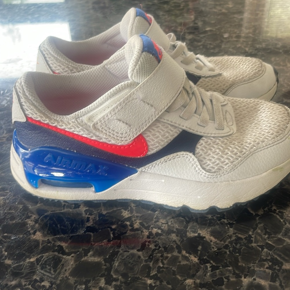 Youth Nike AirMax